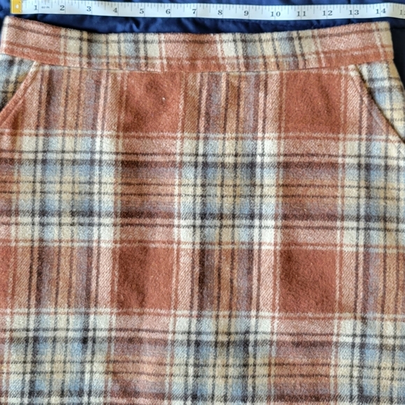 Orange Creek Plaid Fall Mini Skirt Size: Medium - Picture 6 of 7